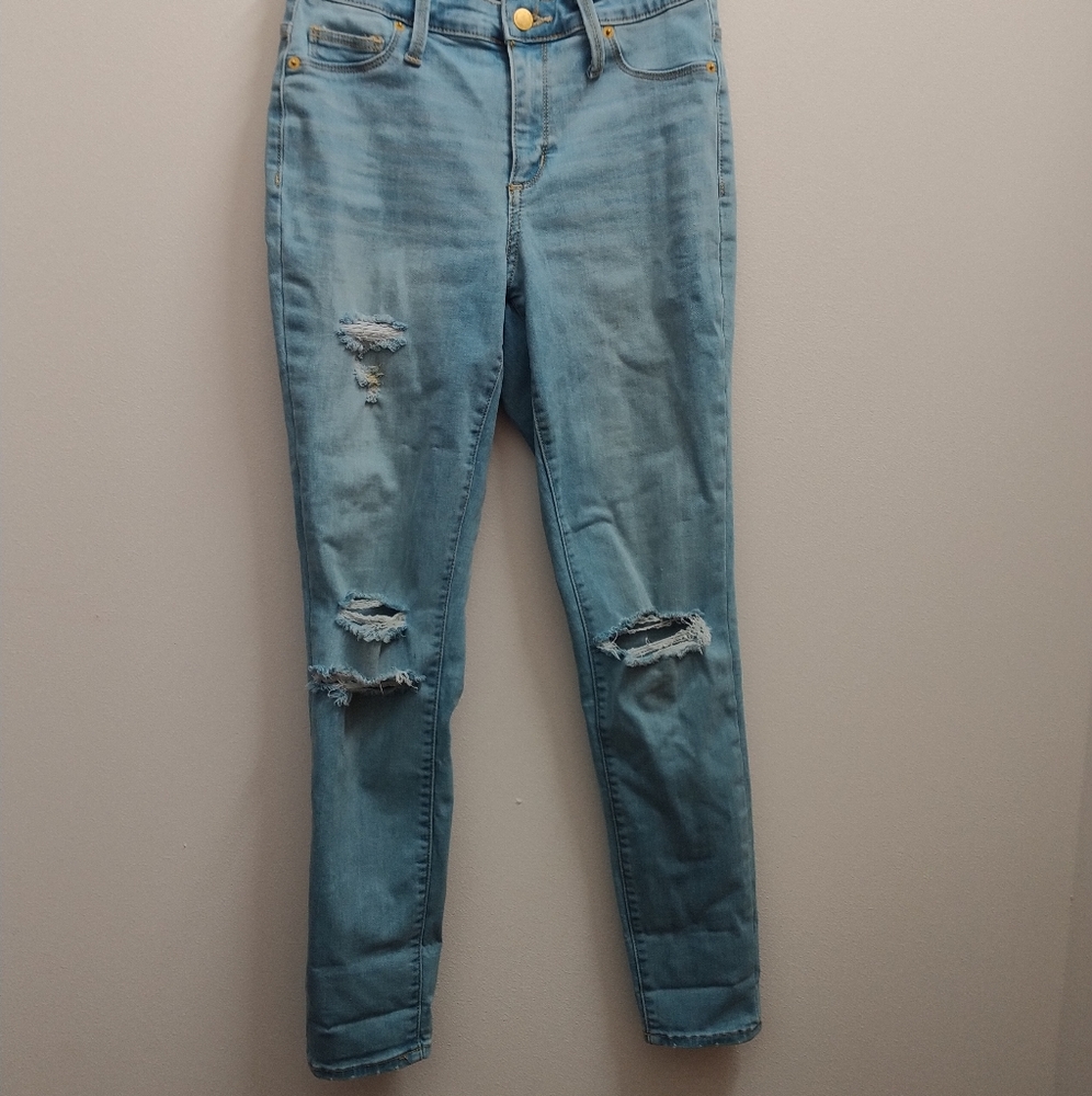 Universal Thread Jeans